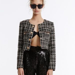 Cropped tweed jacket